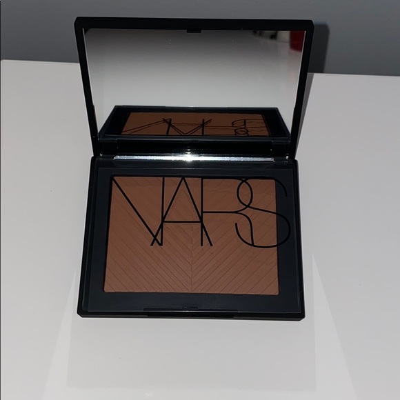 NARS SUN WASH DIFFUSING BRONZER - FALAISES - Picture 2 of 7